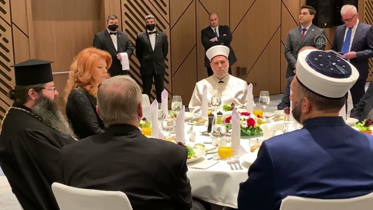 Bulgaristan Cumhurbaşkanı Radev iftar verdi