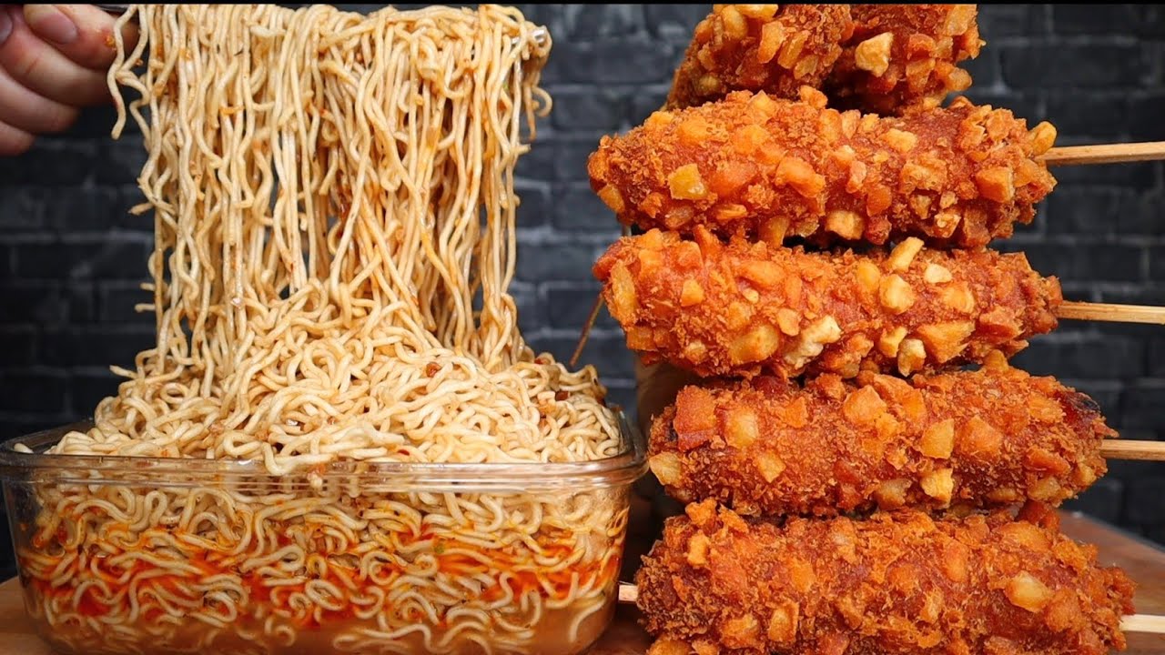 ASMR KOREAN POTATOE CORN DOGS, AND RAMEN NOODLES MUKBANG