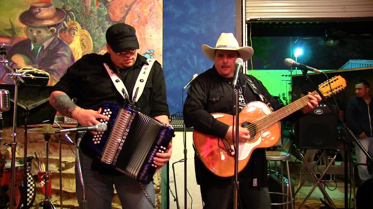 Josh Baca & Max Baca - Texas Folklife Big Squeeze Jam @ Gallista Gallery 2013