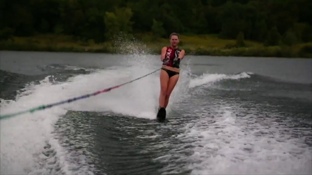 Wakeboarding Boat vs Skiing Boat