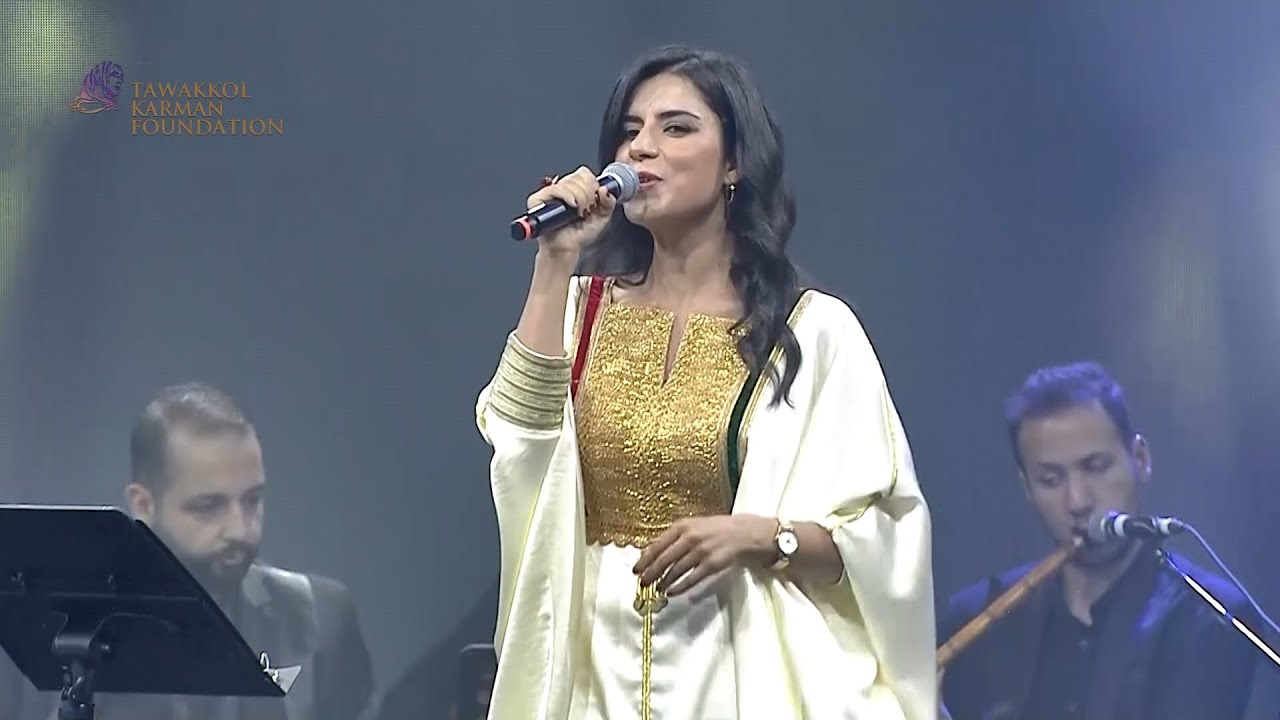 الفنانة التونسية مهر الهمامي تغني من التراث اليمني أغنية | خطر غصن القنا