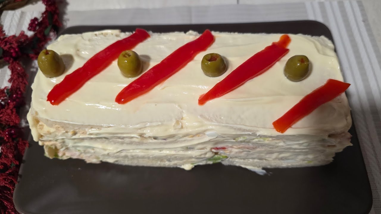 Pastel de Pan de Molde SIN COCINAR: Ideal para fiestas o cenas rápidas.