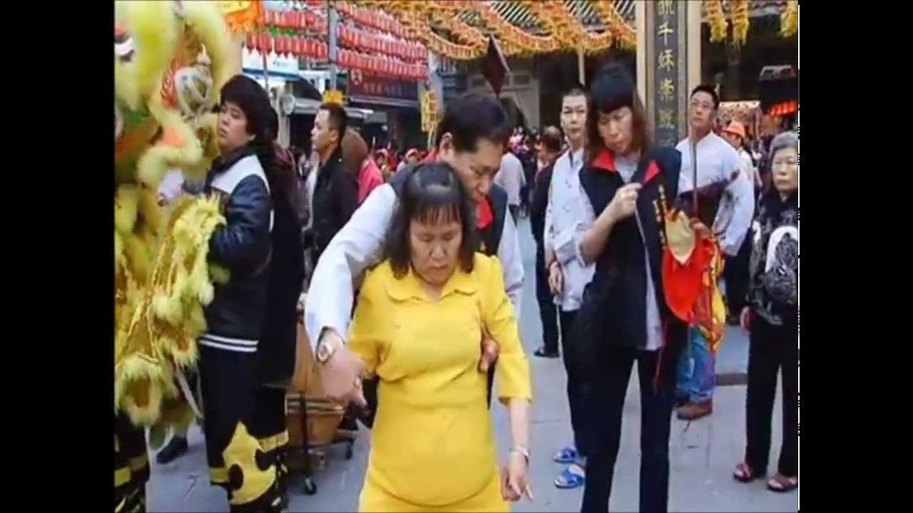 鹿港崙尾福崙宮湄洲媽祖回祖廟鹿港天后宮癸巳年交香盛況   (配樂)