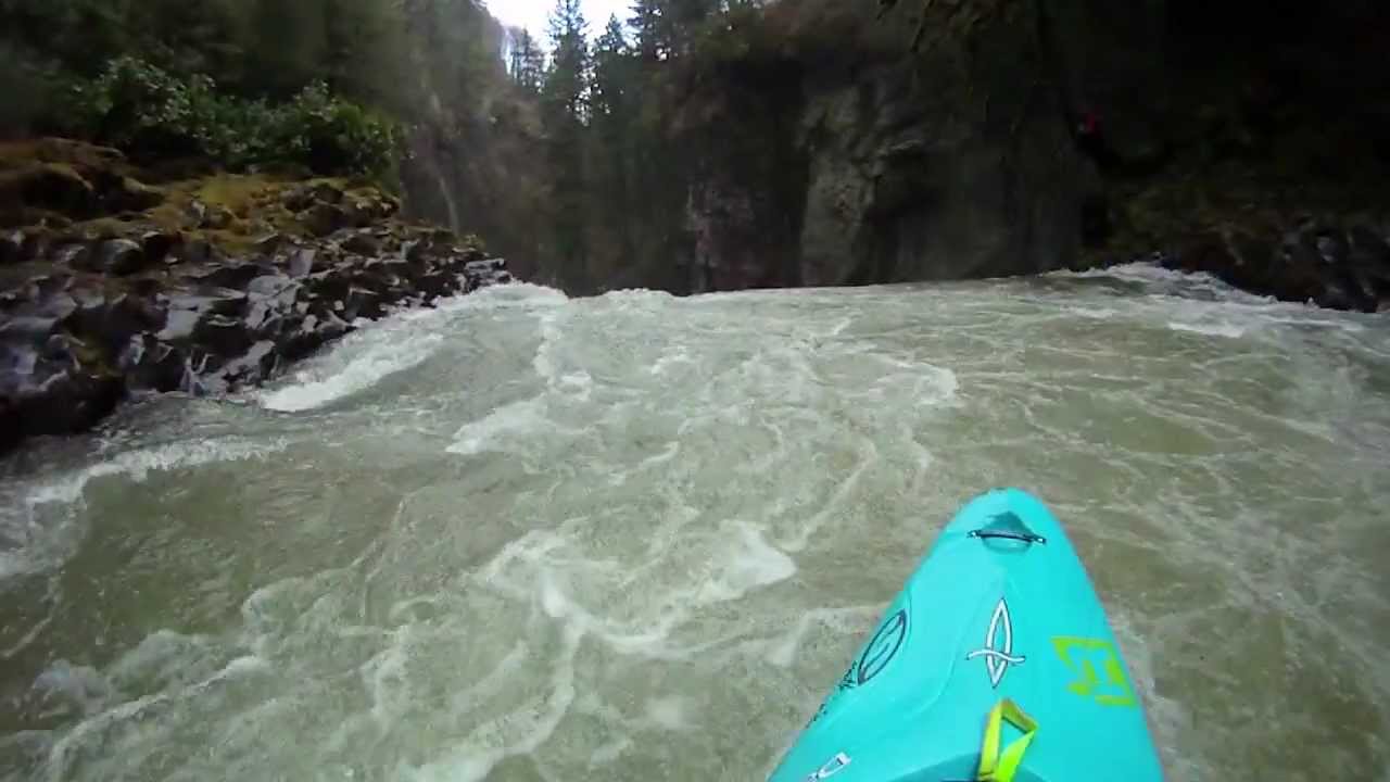 FLOOD STAGE 90' Abiqua Falls Paddled by Brendan and Todd Wells