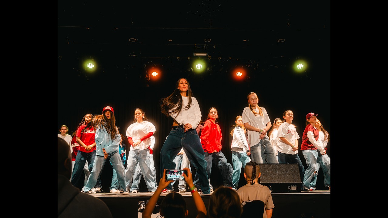 Hip Hop / Streetdance Teens Show x From The Streets With Love 2026
