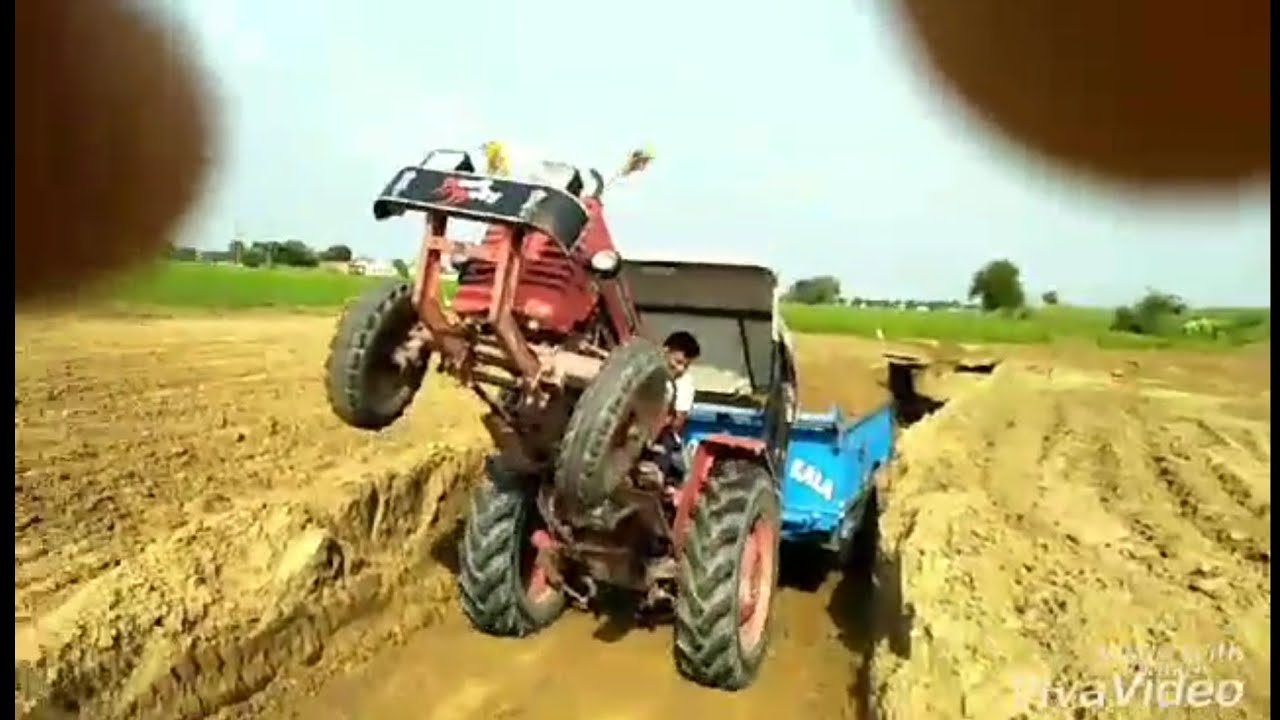 Dangerous tractor driver | Mahindra 275 overload trolley pull