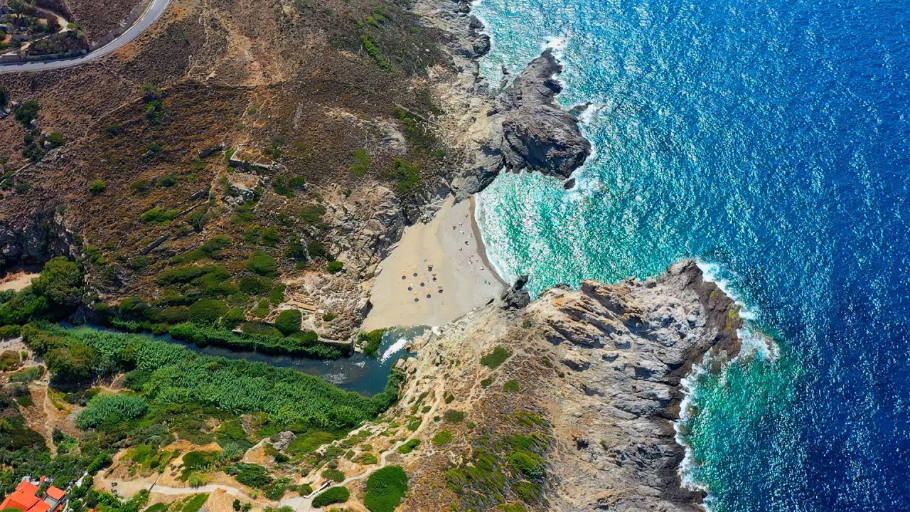 Nas Ikaria from above