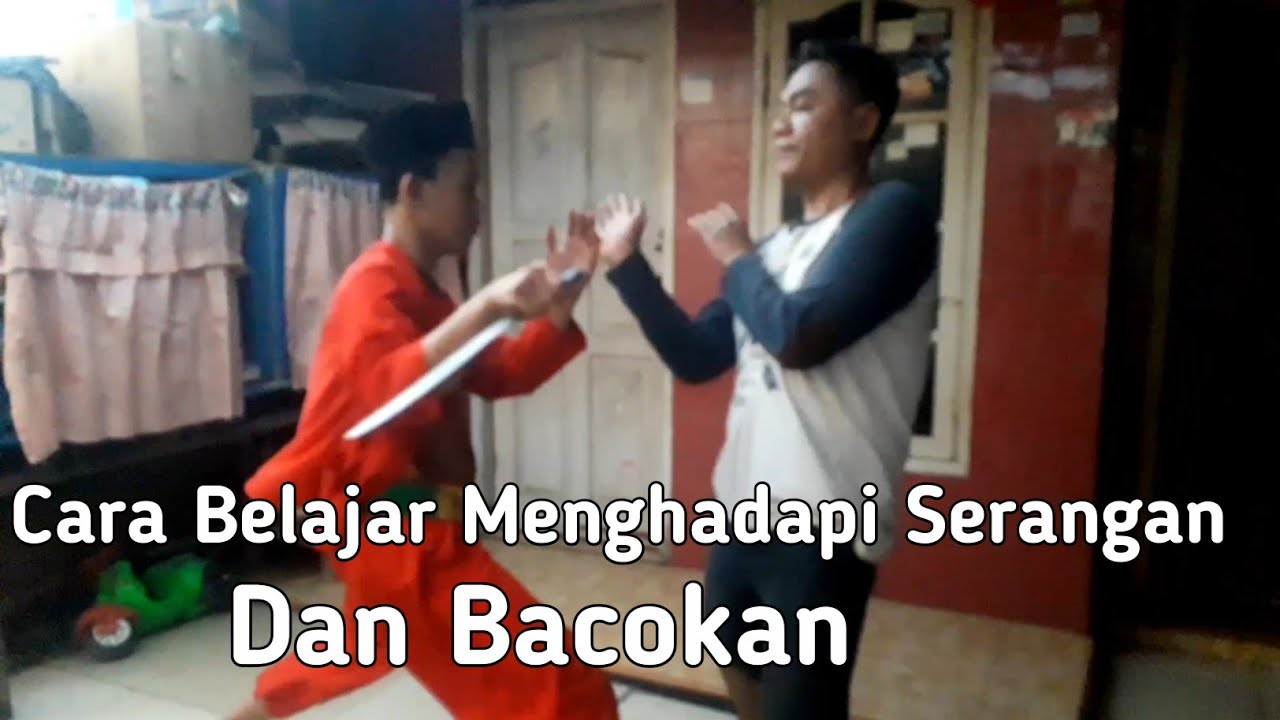 Silat Betawi Belajar Memainkan Golok