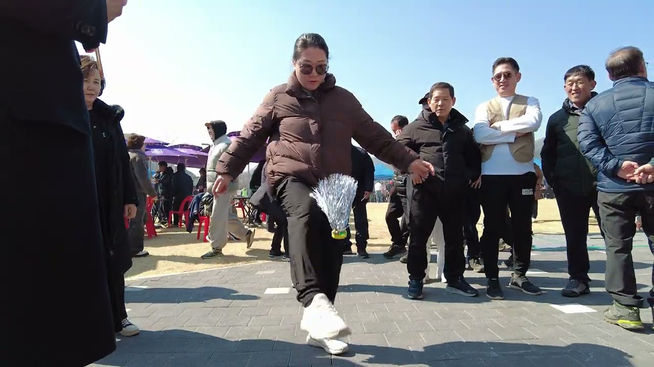 2026년 경기도 가평군 청평면 전통 미속놀이 경연대회 (영상제공 가평군)장소 청춘역 1979 공원 야외무대 앞  2026.3.7일 4시 2분