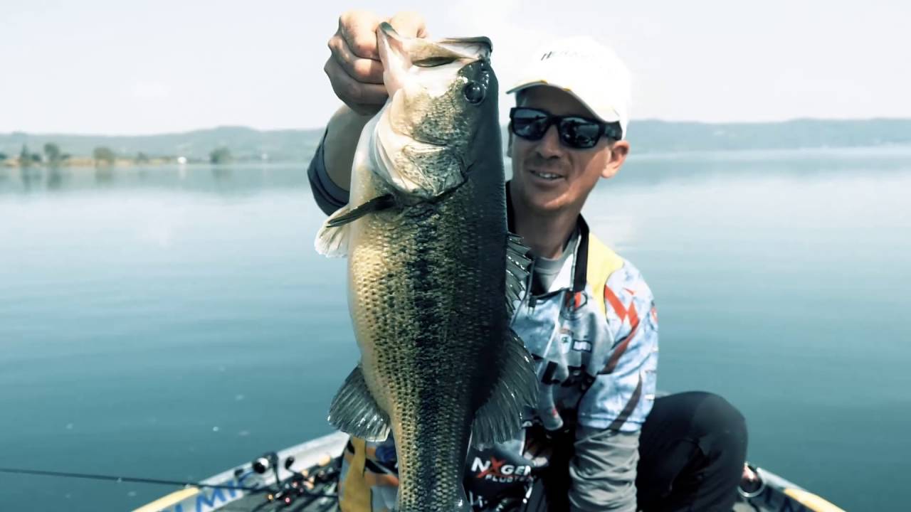 Italian Fishing TV - Herakles - Bass Fishing sul Vulcano