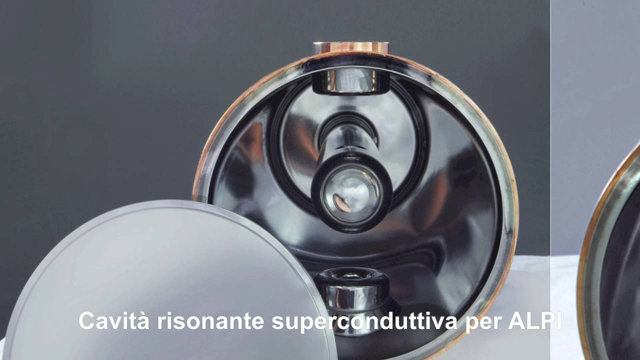 La storia dei Laboratori Nazionali di Legnaro in 50 scatti