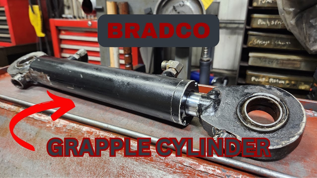 Повторное уплотнение цилиндра грейфера BRADCO
