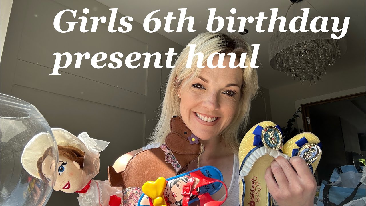 GIRLS 6TH BIRTHDAY PRESENT HAUL| Vinted , Disney , girly items