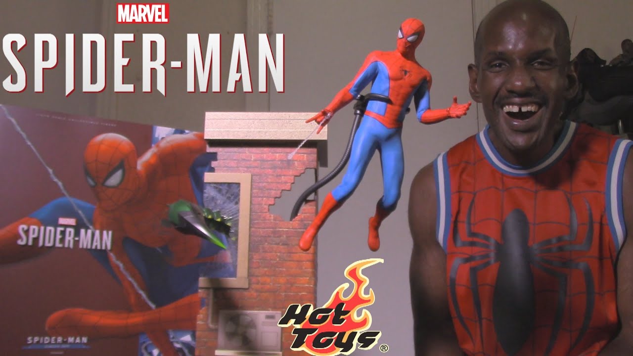 Hot Toys Spider-Man (Classic Suit) Sixth Scale Review