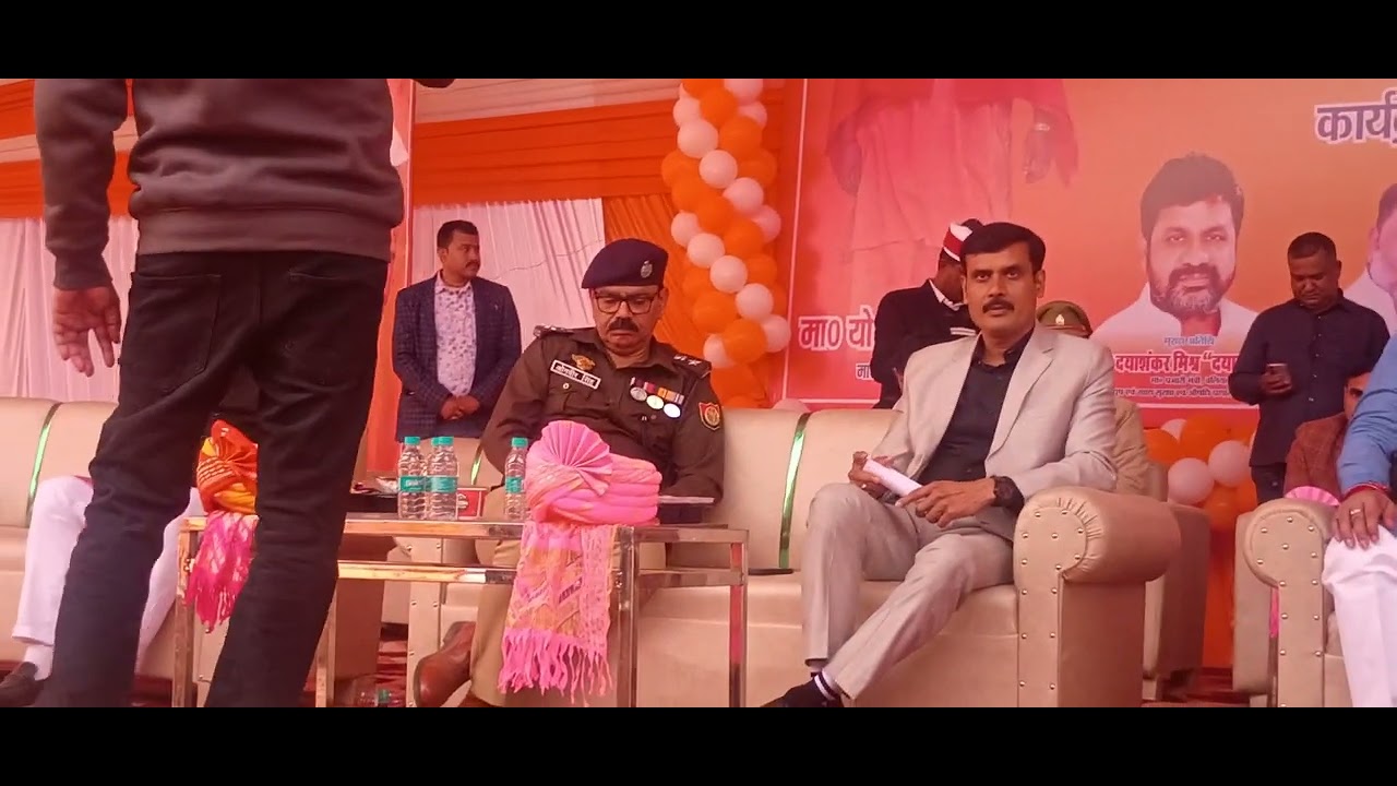 बलिया के टाउन पॉलिटेक्निक कॉलेज के प्रांगण में मुख्यमंत्री सामूहिक विवाह का आयोजन किया गया ।