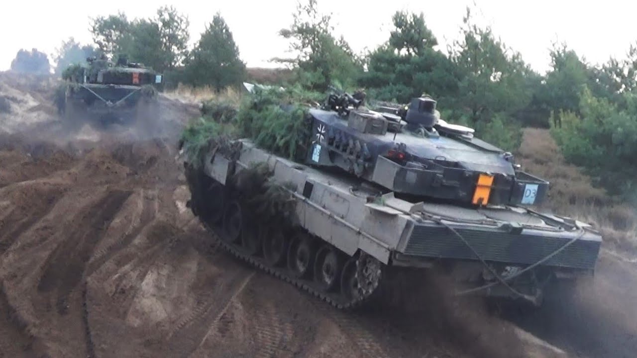 embedded im Panzerangriff- das PzLehrBtl 93 im SchÜbZ
