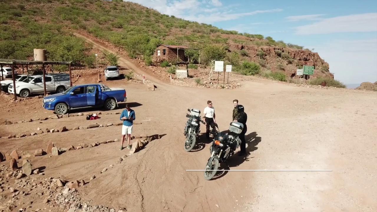 Namibia adventure - 5000 km with two BMW F800GS and a Toyota Hilux Raider (2019)