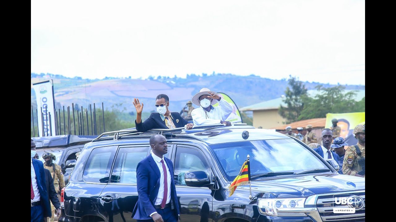 MUSEVENI & FIRST LADY JANET ARRIVE IN LYANTONDE FOR THE HEROES DAY CELEBRATIONS
