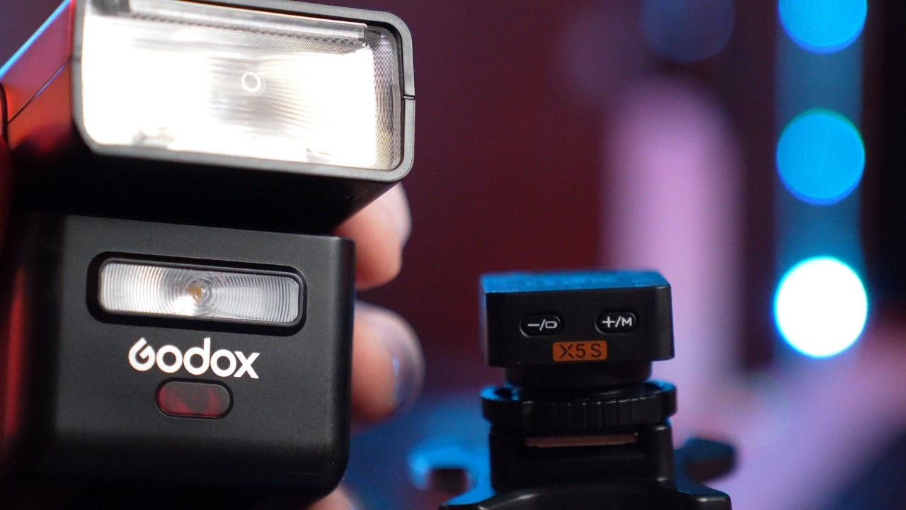 Godox iT32 + X5S: Магнитная вспышка, которая упрощает обучение?