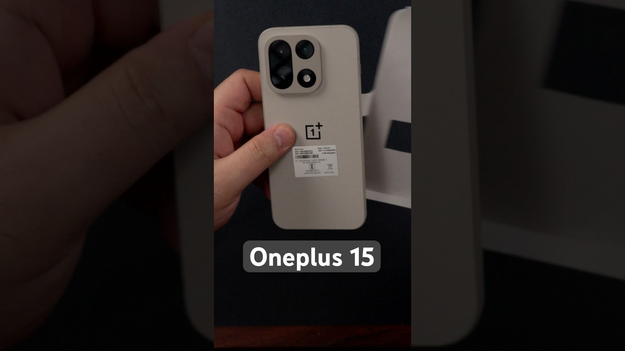 New OnePlus 15 unboxing and first look at the Sandstone variant #oneplus15 #iGyaan #fyp