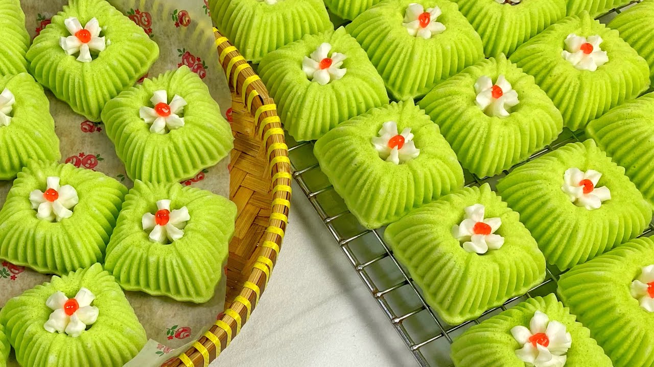 BOLU PANDAN MINI PUTIH TELUR LEMBUT KEMPUS-KEMPUS