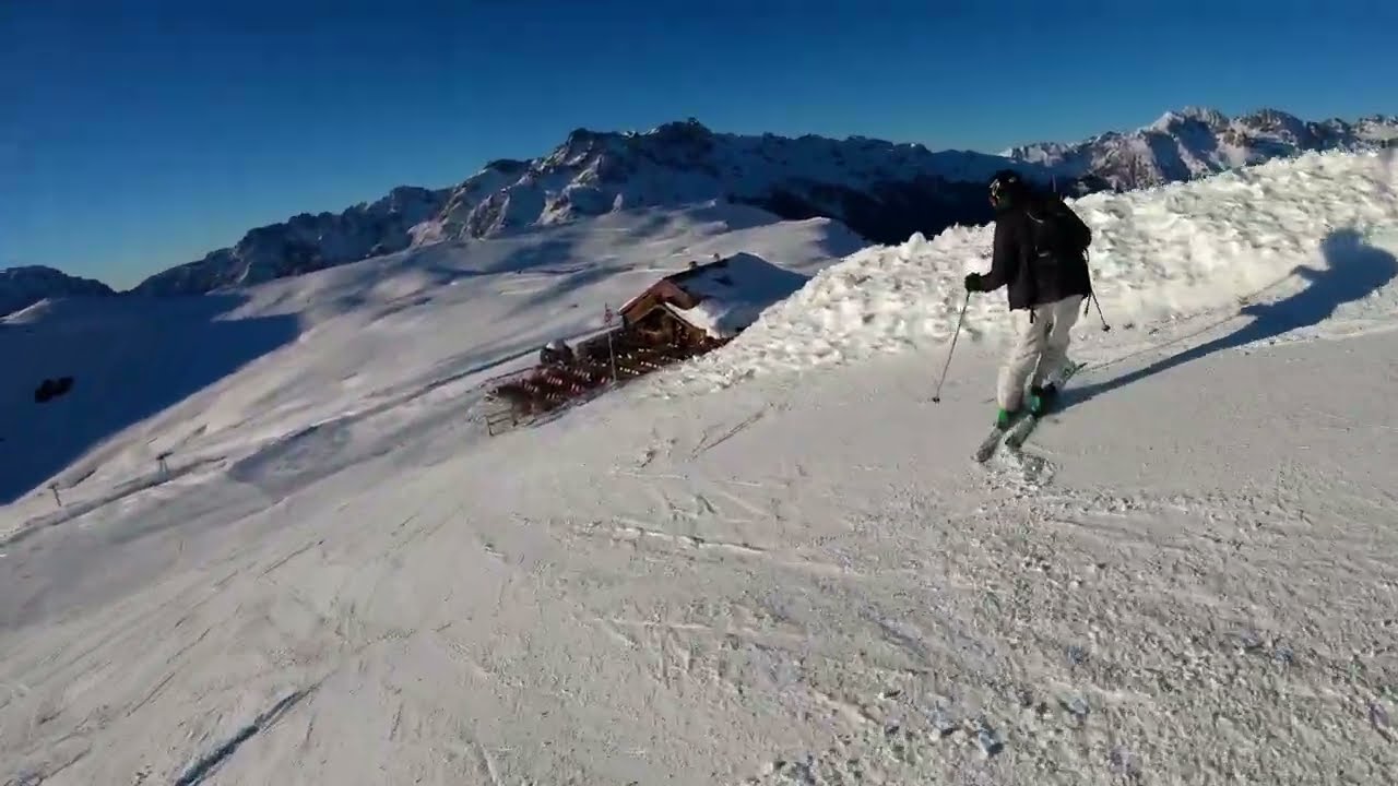 Alpe D'Huez has extensive greens around the village, easy to start your skiing adventure