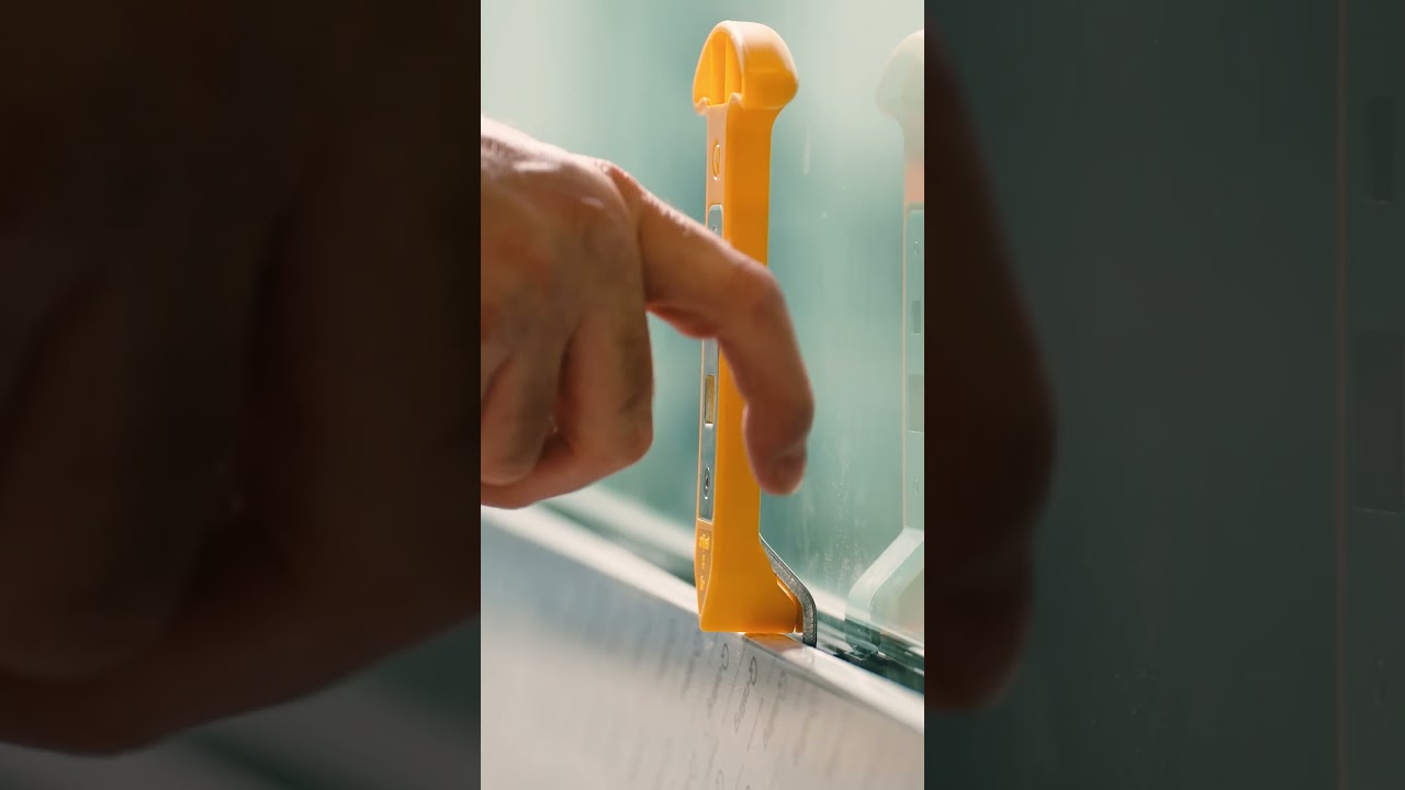 It's easy. It's Q-disc. #balustrade #glass #installing #glassrailings