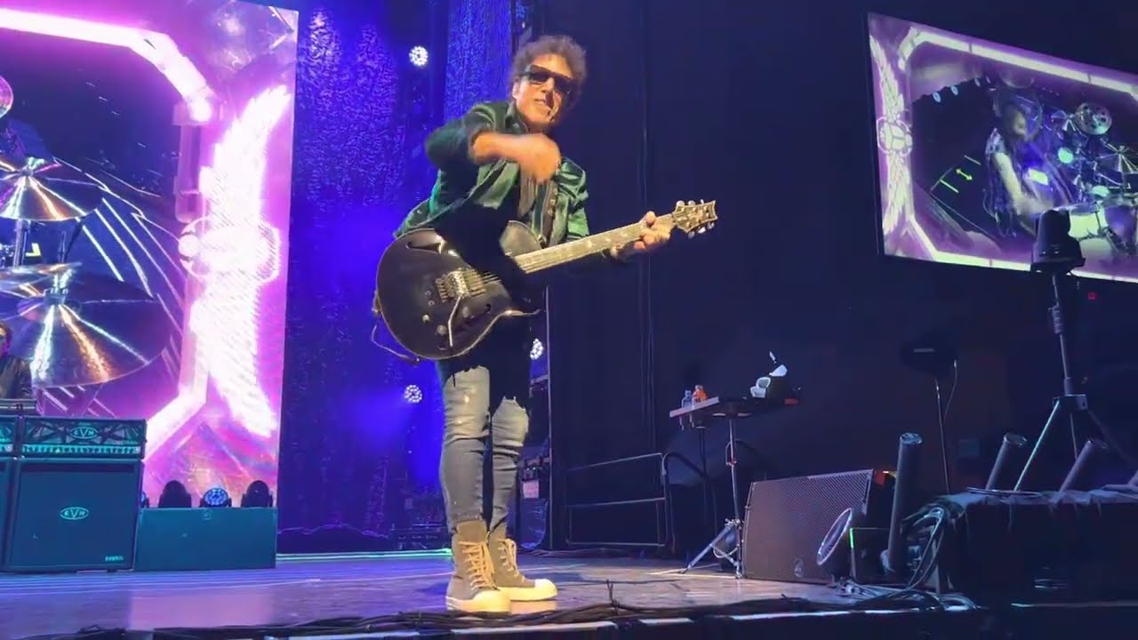 Journey Stone In Love Atlantic City, NJ Boardwalk Hall 3/17/23