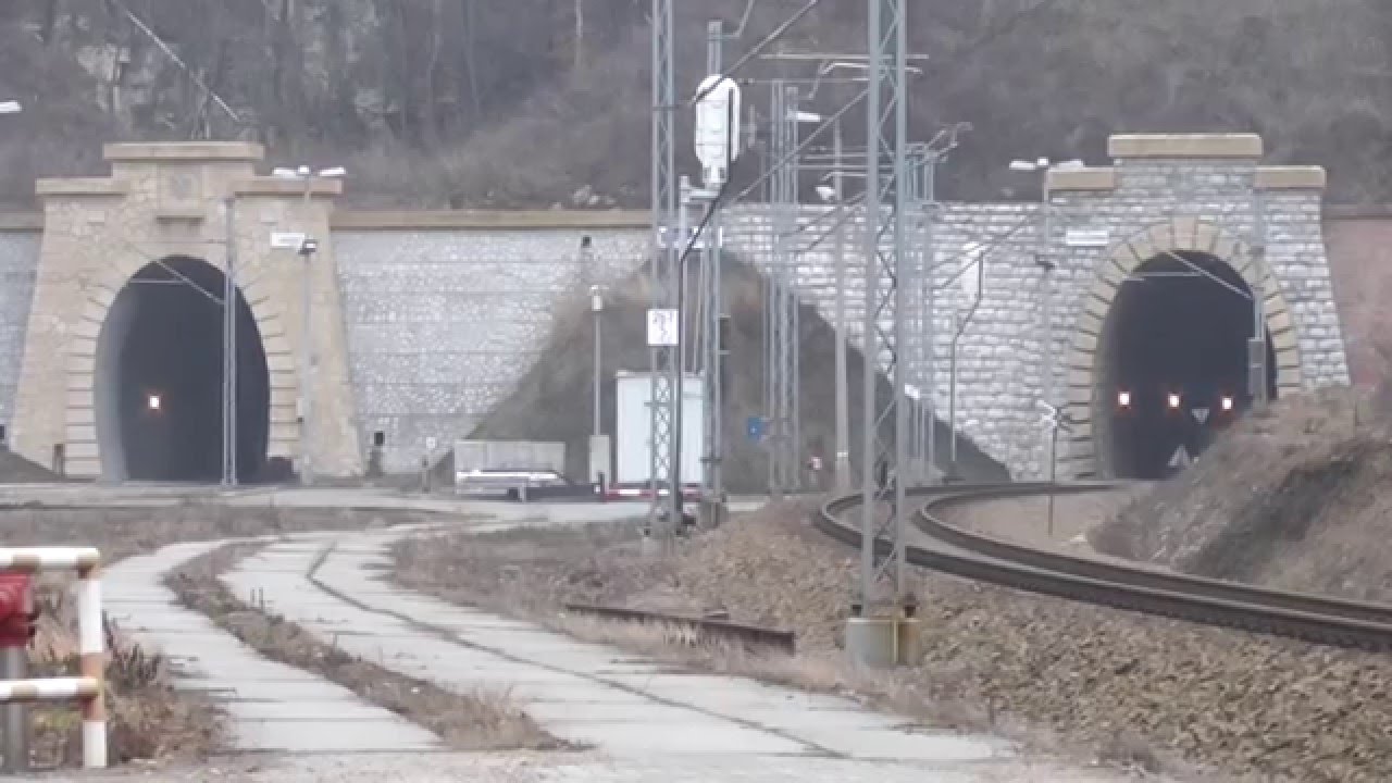 Tunel PKP Uniejów-Rędziny [ EIP,EIC,IC,TLK,KMŁ,Cargo ]