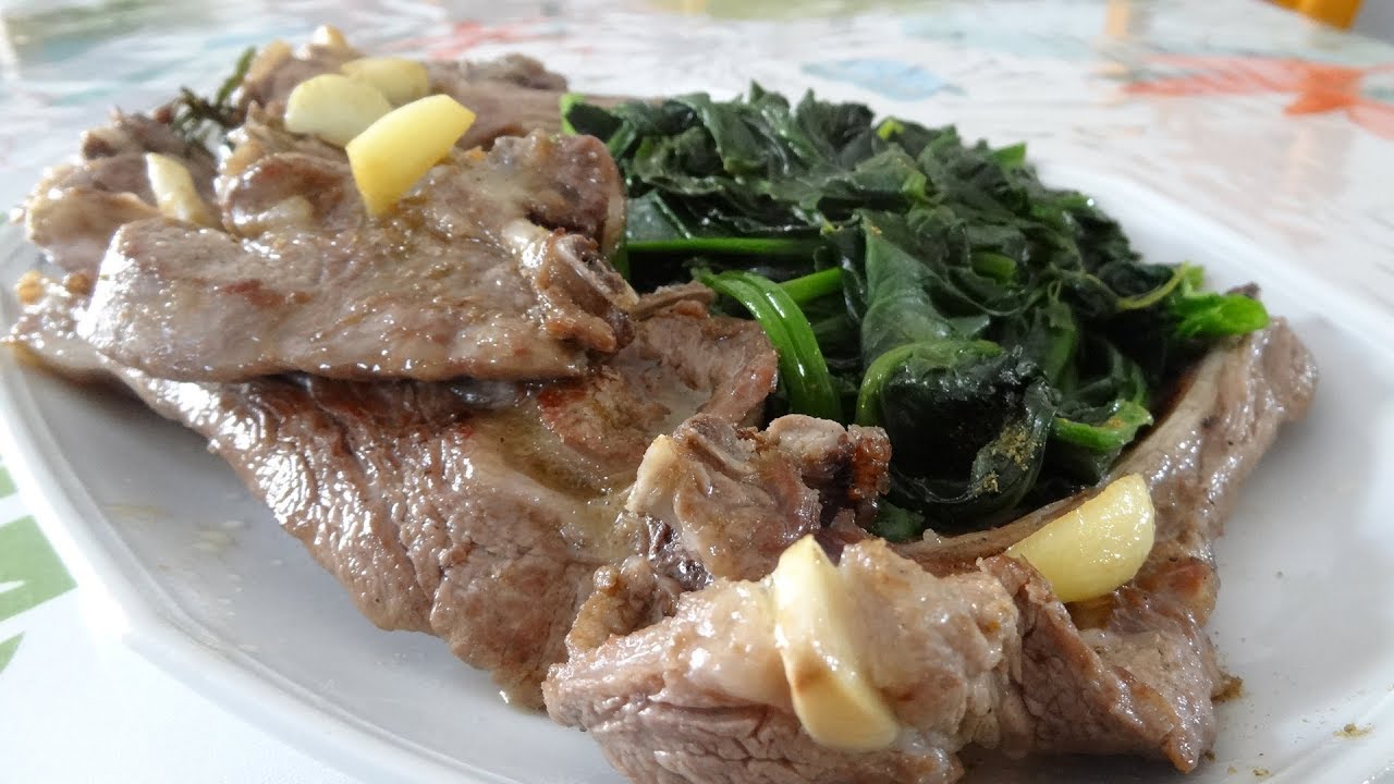 Des côtelettes d'agneau au miel et romarin