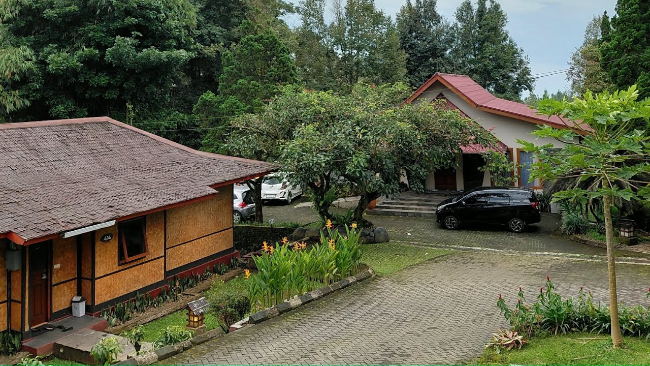Review Sari Ater Hotel & Resort: Tipe Kamar Junior Suite Bungalow Subang Jawa Barat.