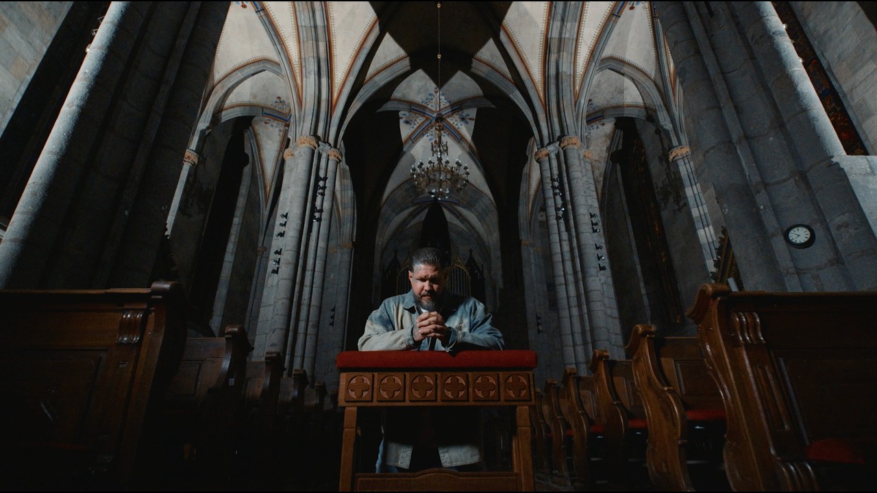 Momo ft. Yael - Nechcem smrť |Official Video|