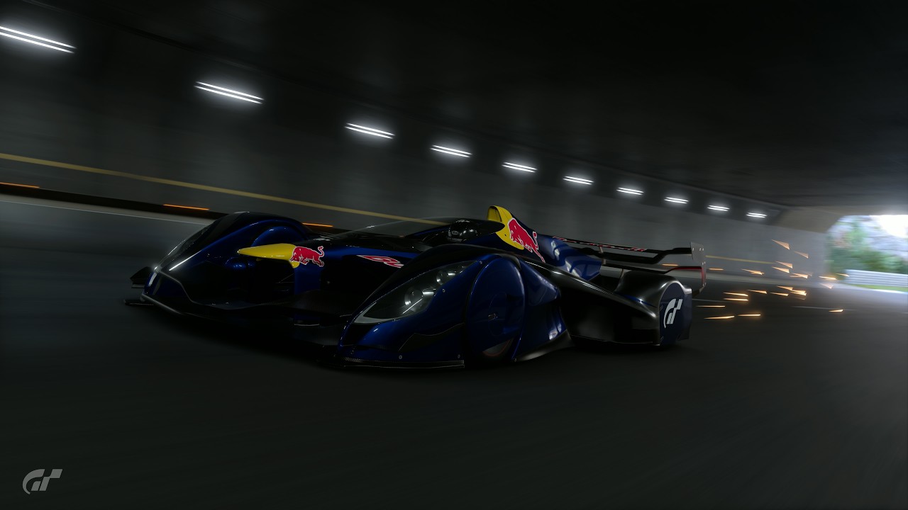 Red Bull x2014 - Going for the fastest lap