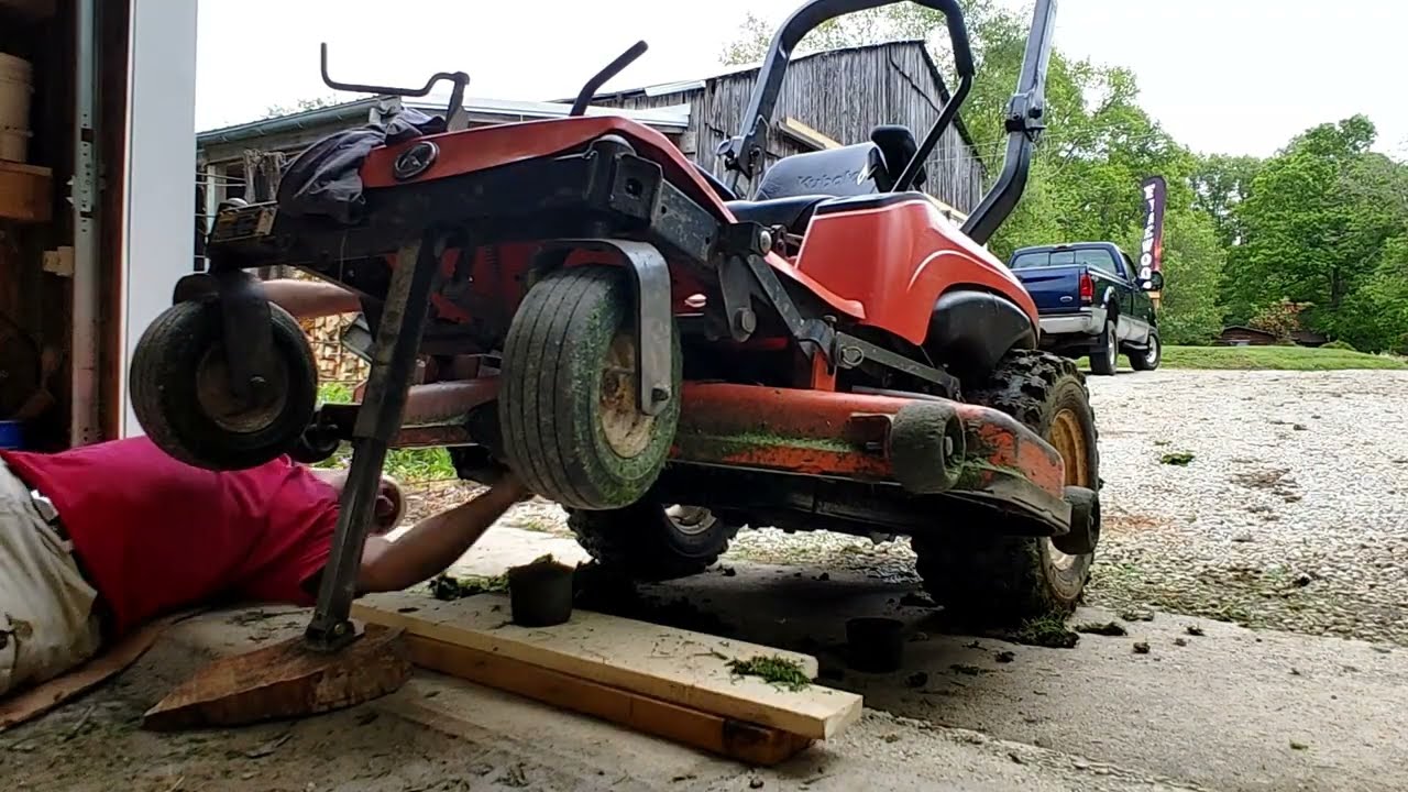 Kubota ZG 23 Series Mower blade Change/ Sharpening and Grease points! Big Project Coming UP!!!