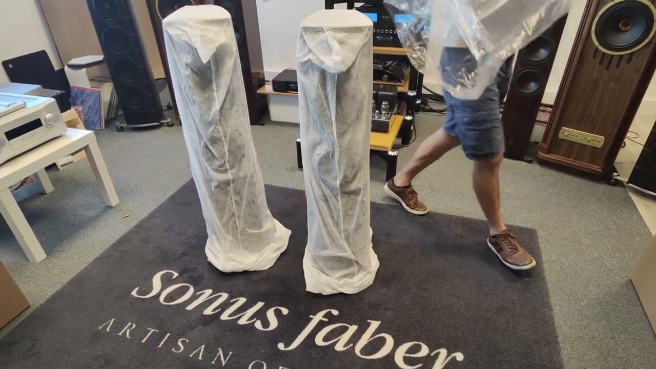 Unboxing New Sonus Faber Sonetto III G2 UHD 4K