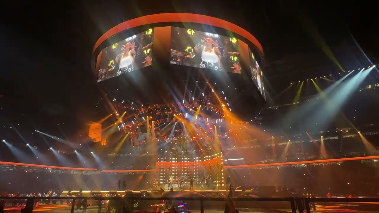 Lizzo “Good As Hell” Rodeo Houston 2026 Houston TX NRG Stadium With TSU Oceans of Soul 