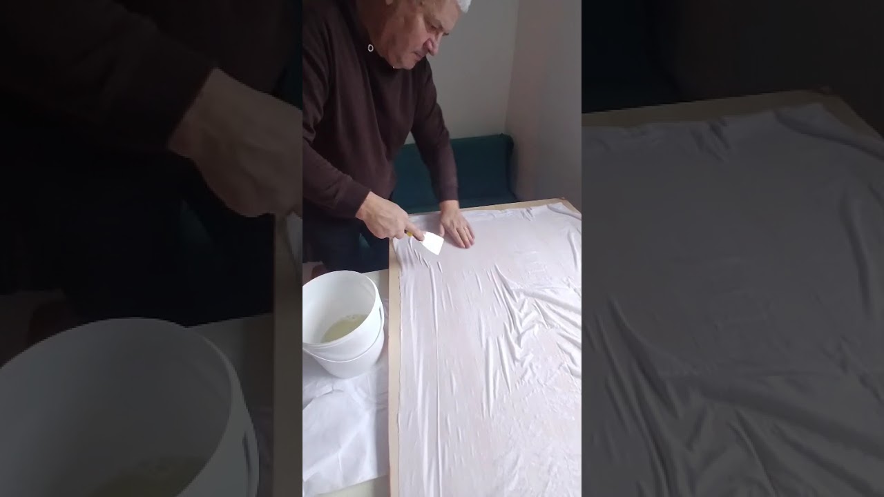 aplicare panza pe blat icoana. после грунтовки клеим поволоку.