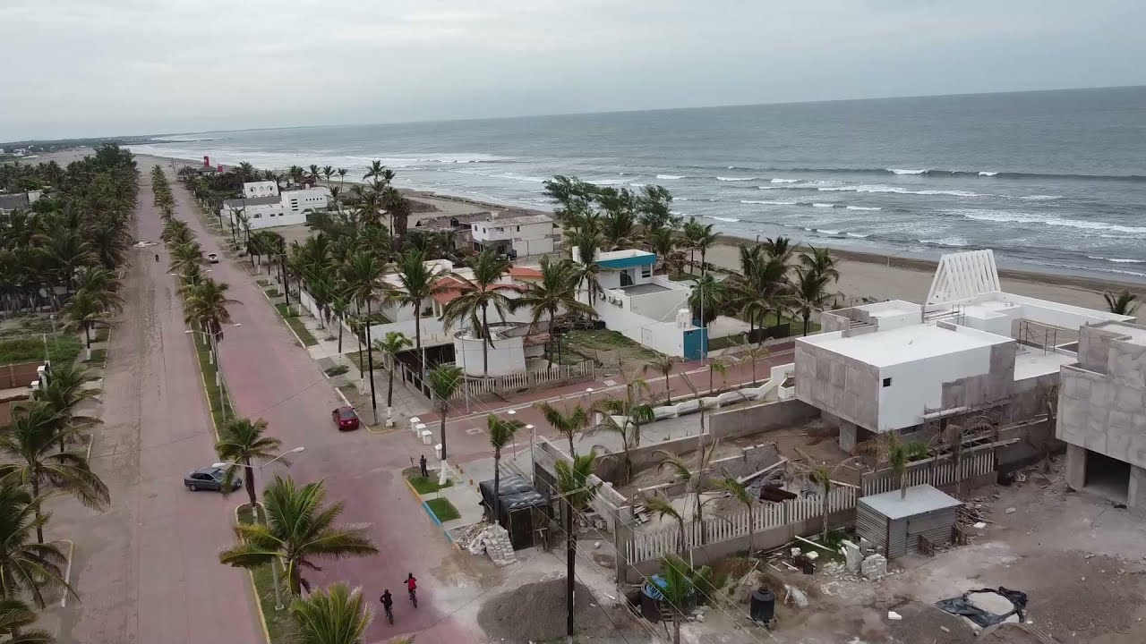 A UNAS HORAS DE LLEGAR EL HURACAN  NORA A PLAYA LAS GLORIAS ,GUASAVE,VISTA AEREA CONOCE SINALOA