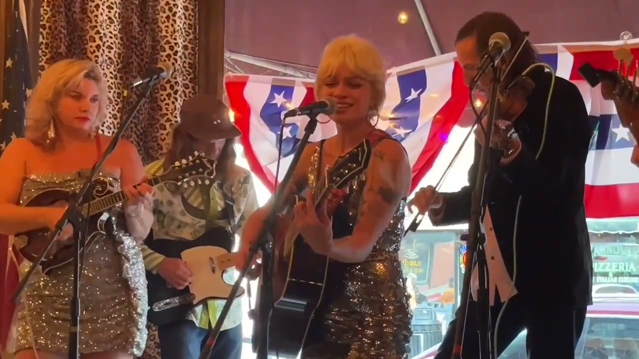 Rische Family Band - Grape Escape - Galena, IL - 7/17/25