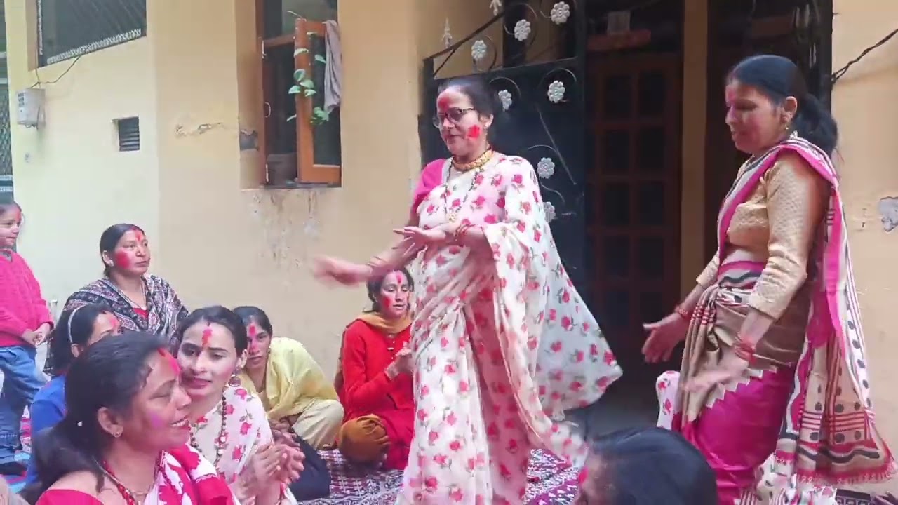 होली के कुछ मस्ती भरे पल..।।#bhajan #rekhajoshinewsong #hindudeity 