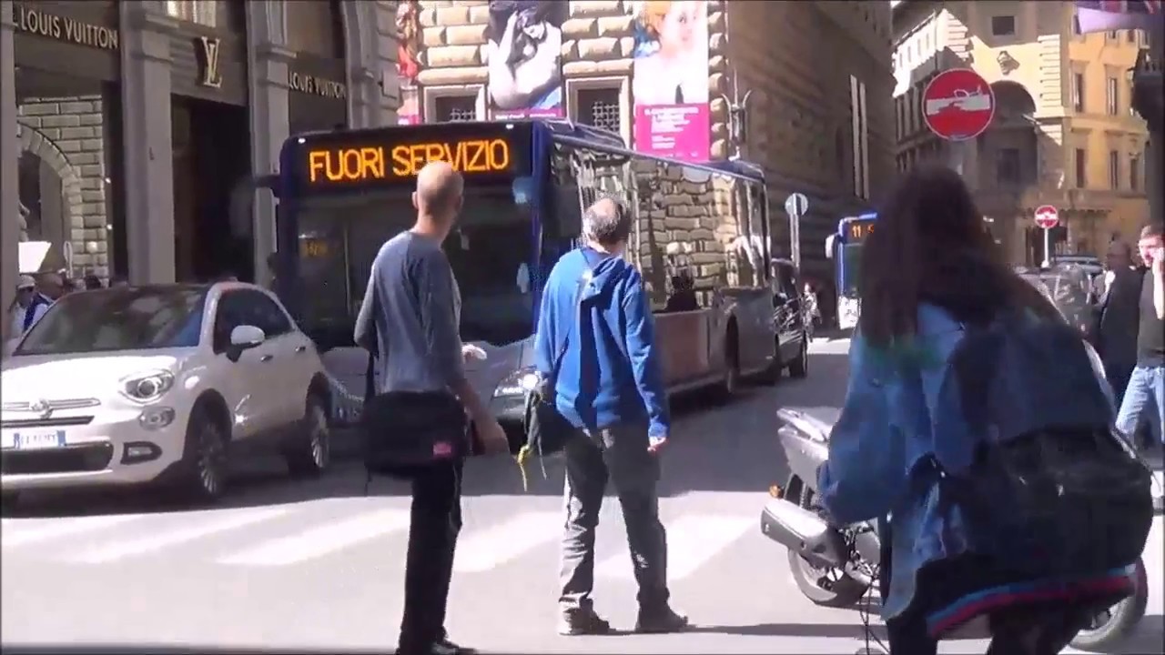 2017 09 22 Firenze traffico cittadino, un ci si muove