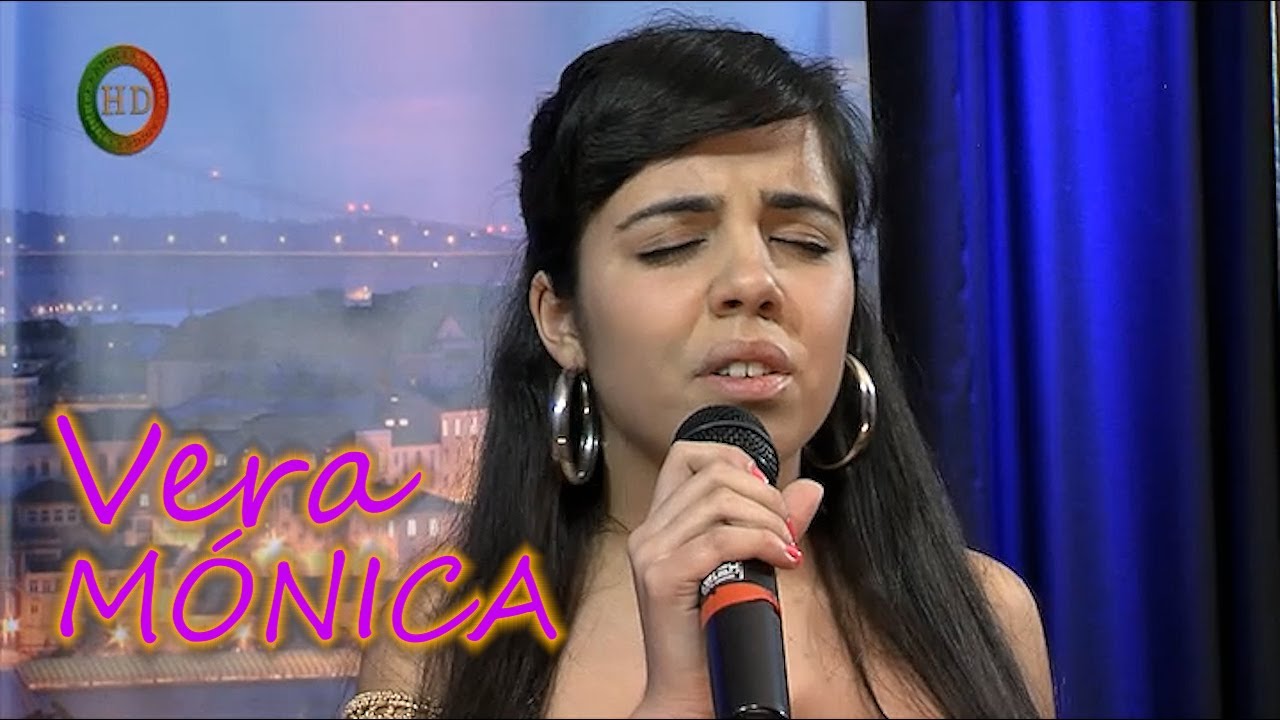 VERA MÓNICA ao vivo com dois fados 