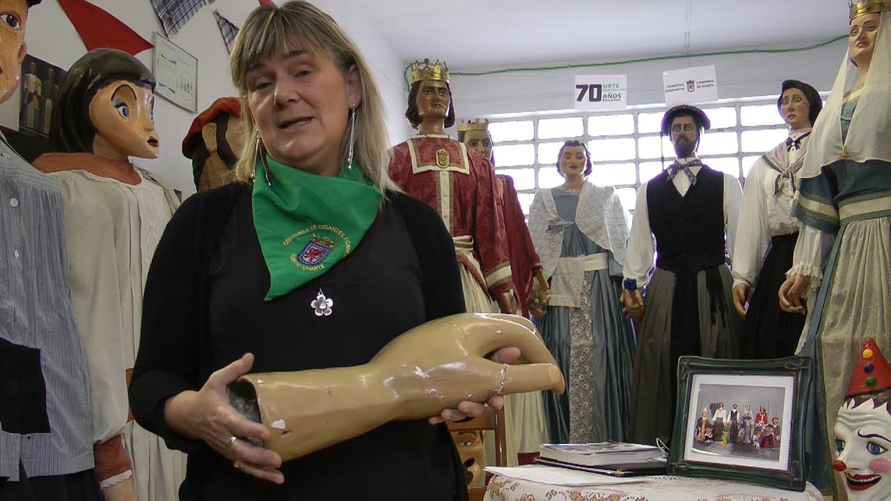 HUARTE. MEMORIA HISTORICA. HISTORIA DE LA COMPARSA POR LAURA AZNAR.
