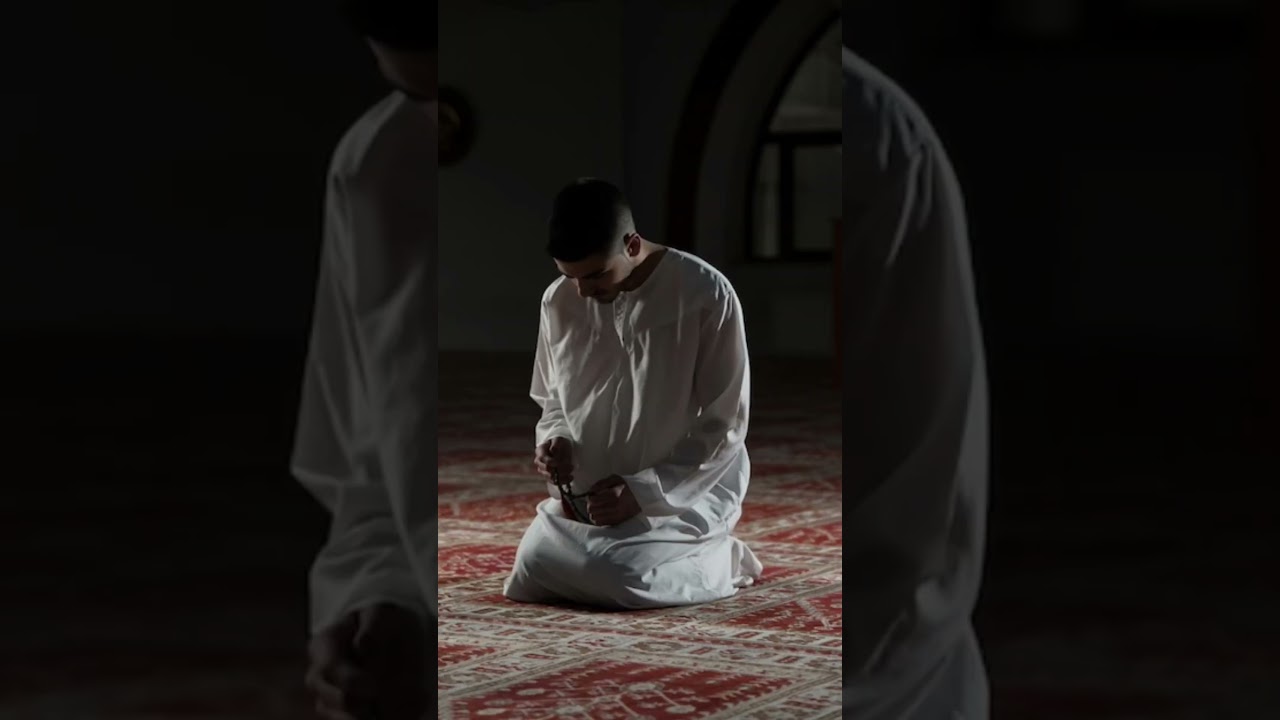 "The Power of Prayer – A Moment of Deep Faith"