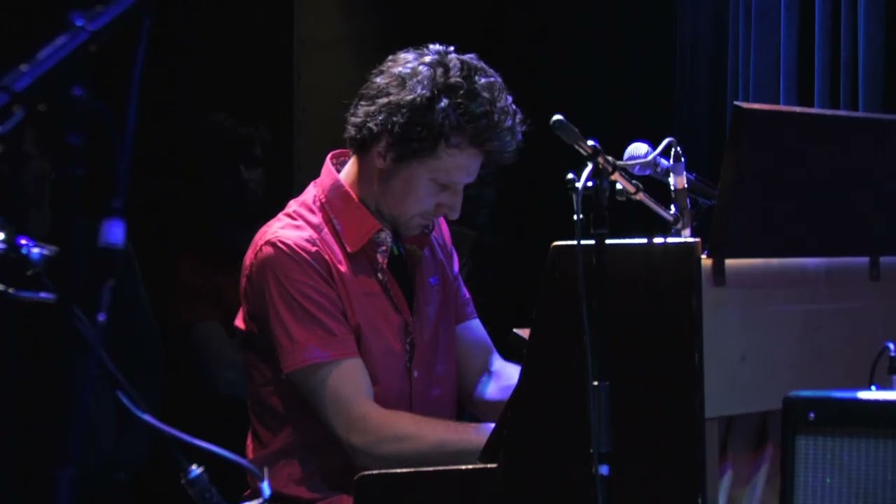 Deel 5 BENEFIET DOOR HET VUUR 2011 Rosa Ensemble