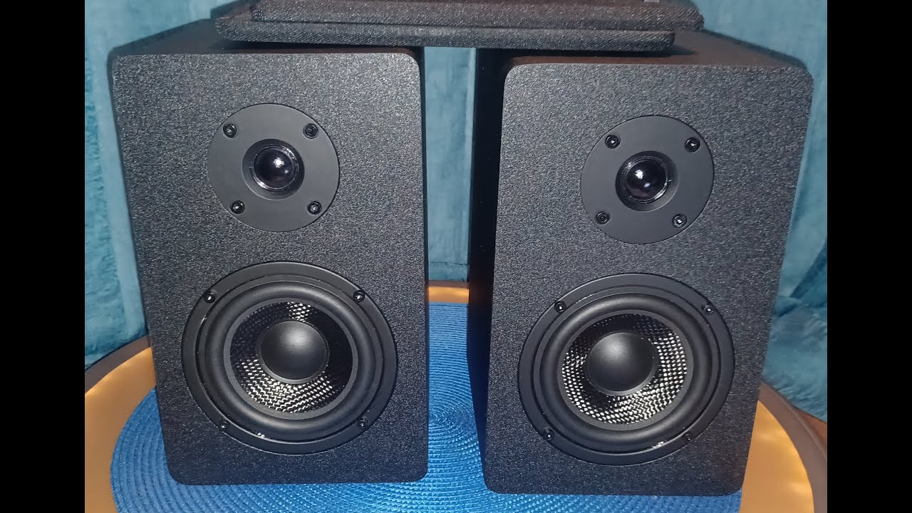 Micca MB42X unboxing The Condition: Used - Very Good Set Lets see what we get.