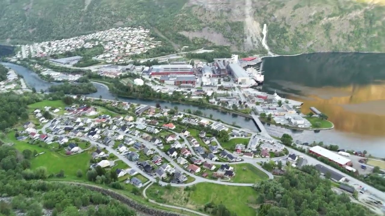 Årdalstangen