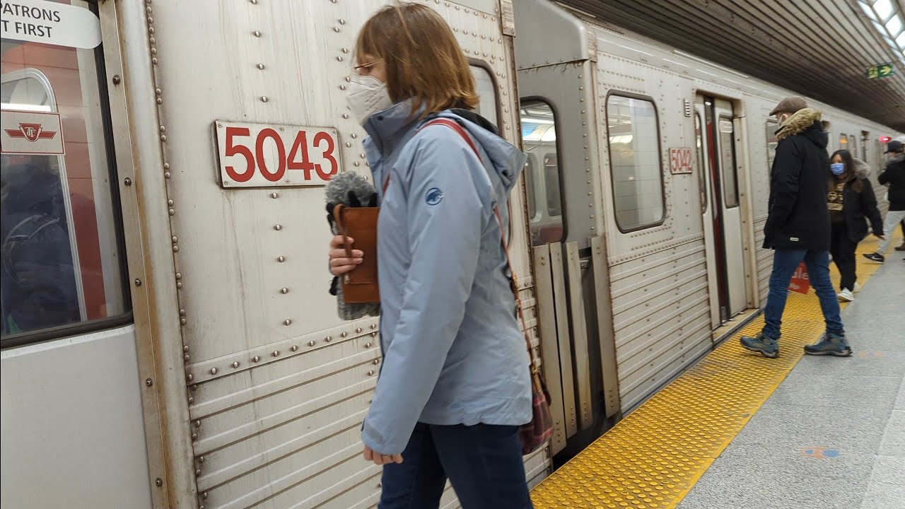 TTC Subway Train Ride From Yonge To Sherbourne Station