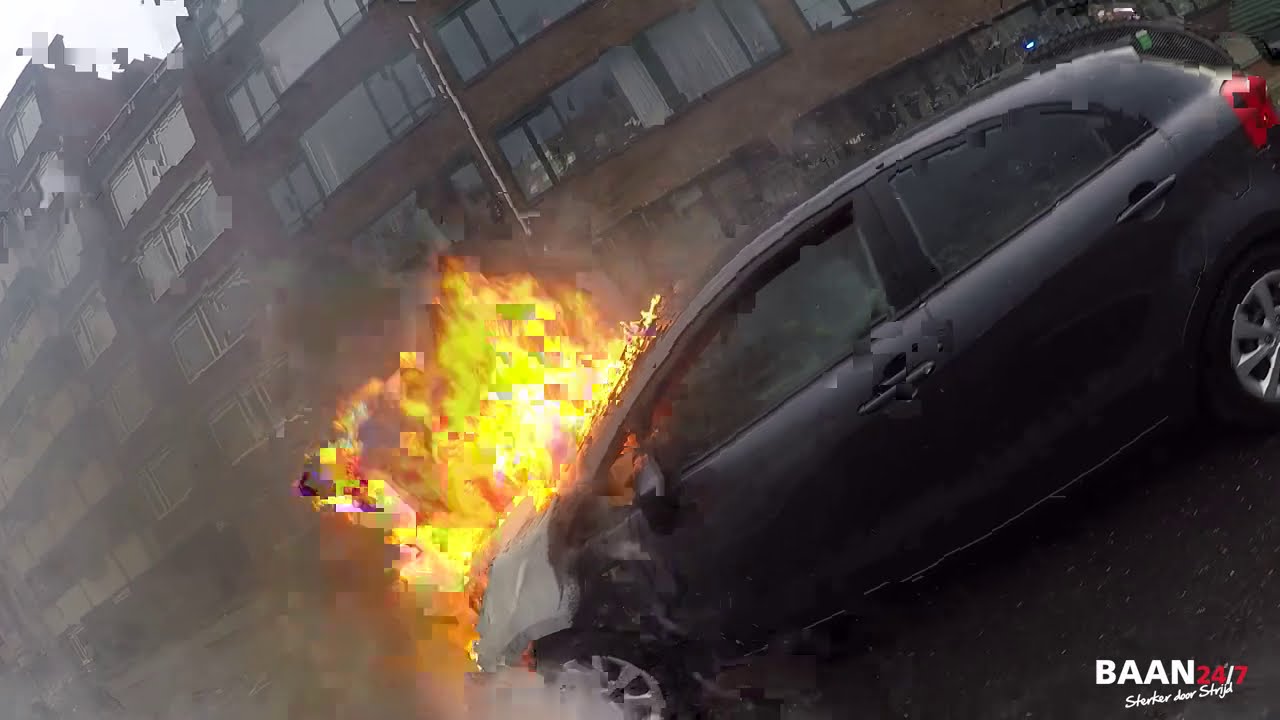 Brandweer Prio1 Autobrand Schiekade, Rotterdam