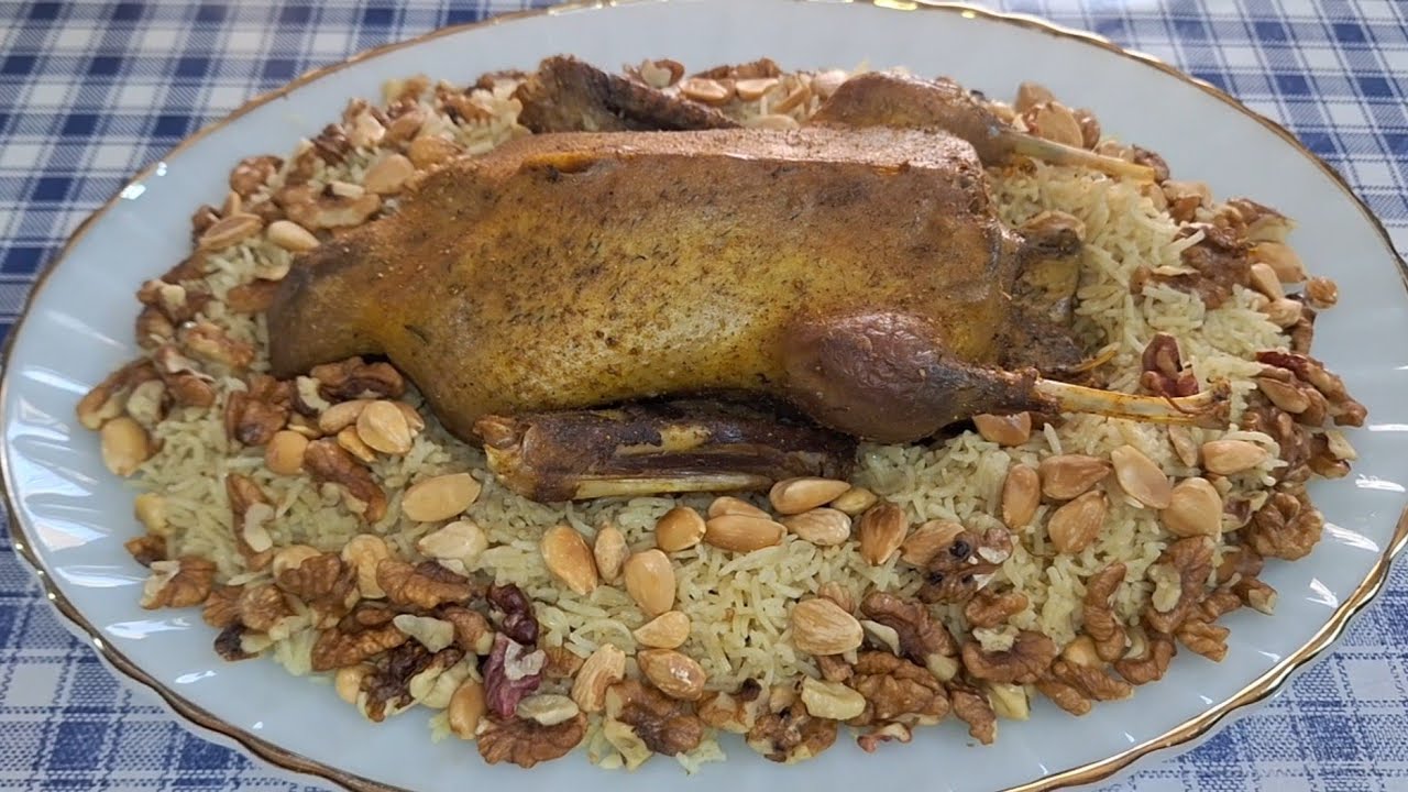 #روز_أزعر_بالفاكية طايب بدون تفوير في وقت وجيز/ #بط_محمر_في_الفرن بتتبيلة مميزة 👩‍🍳